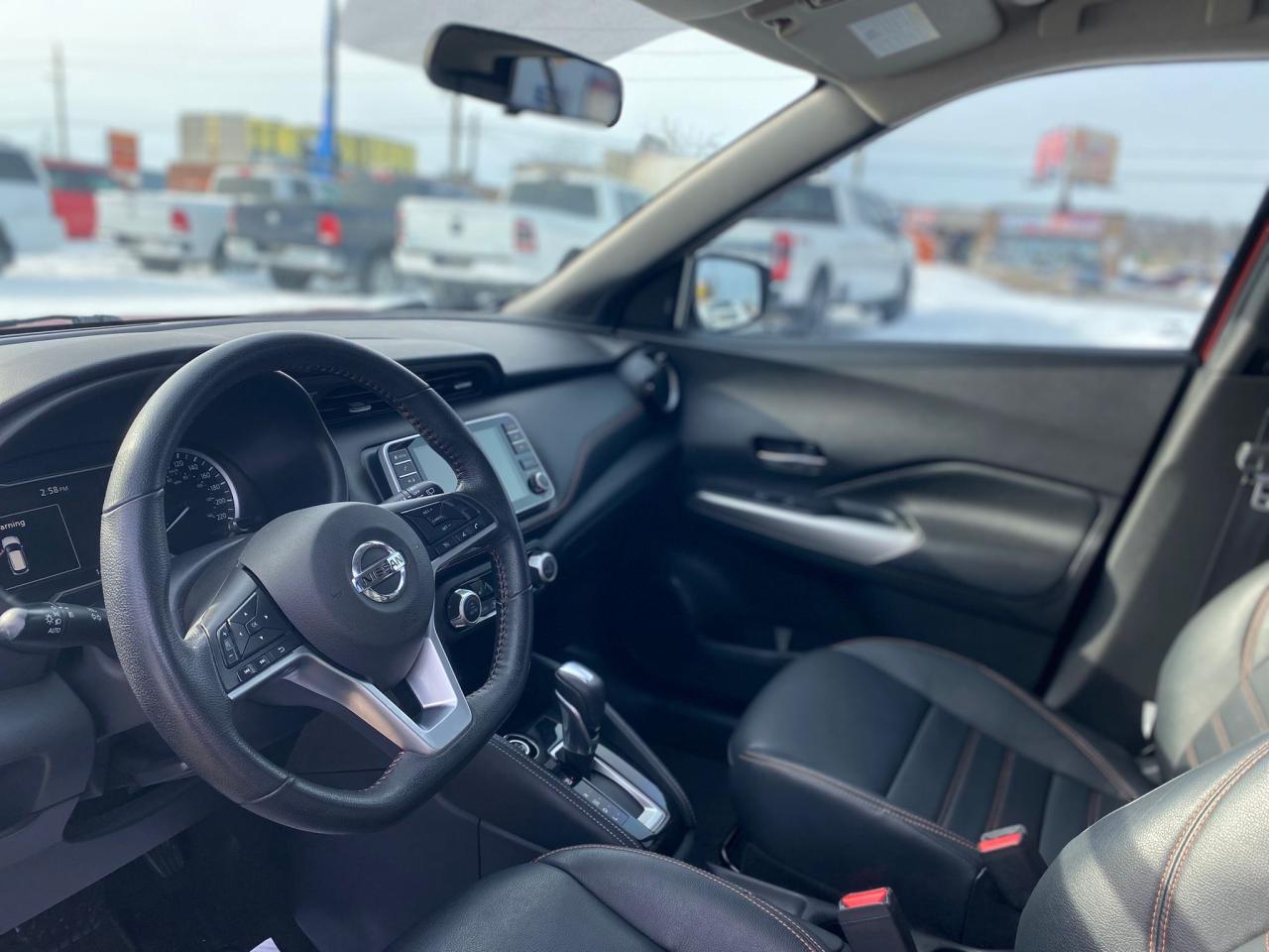 2019 Nissan Kicks SR FWD ~Heated Leather ~Bluetooth ~Alloys ~Camera Photo