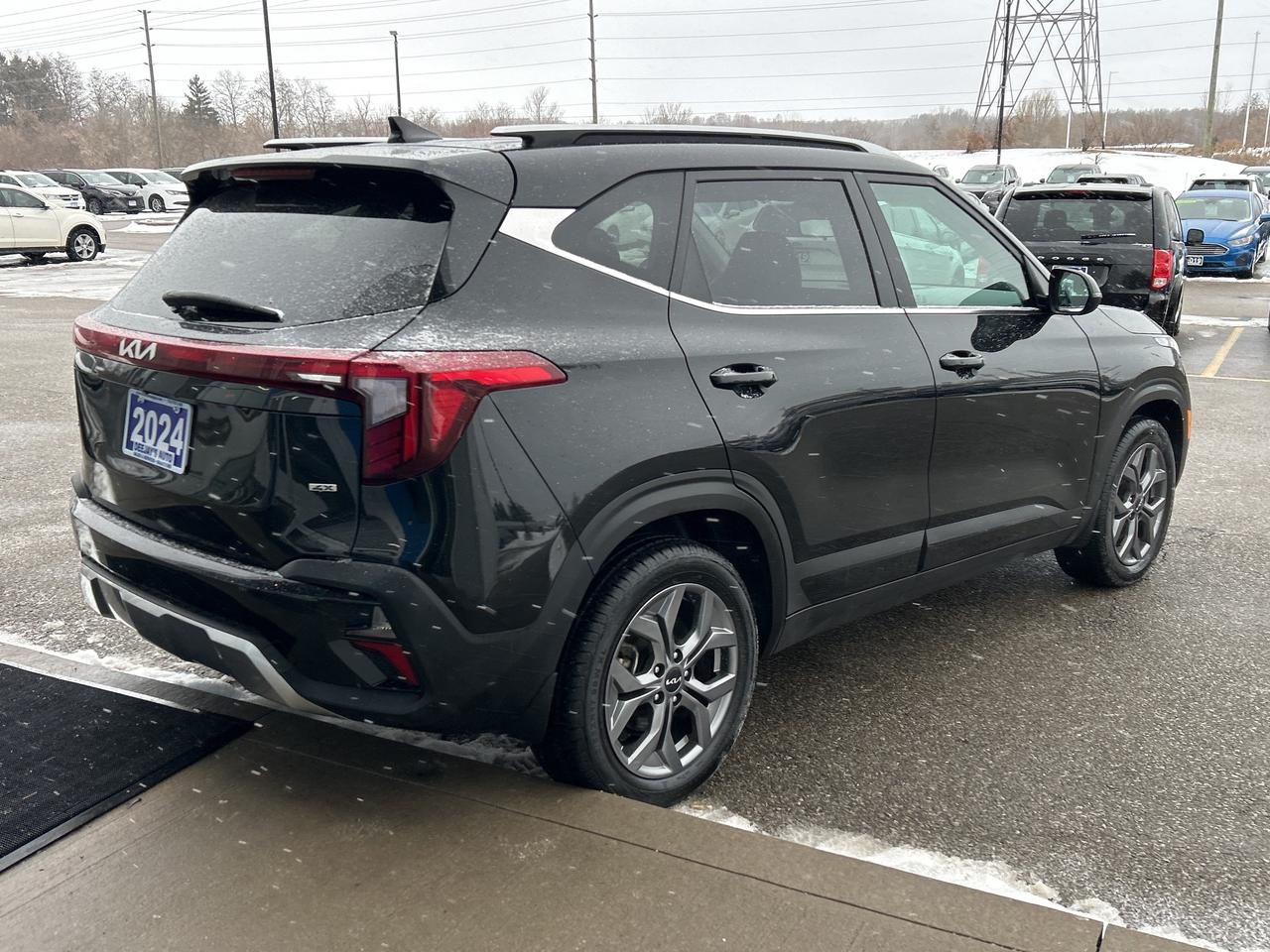 2024 Kia Seltos EX Photo