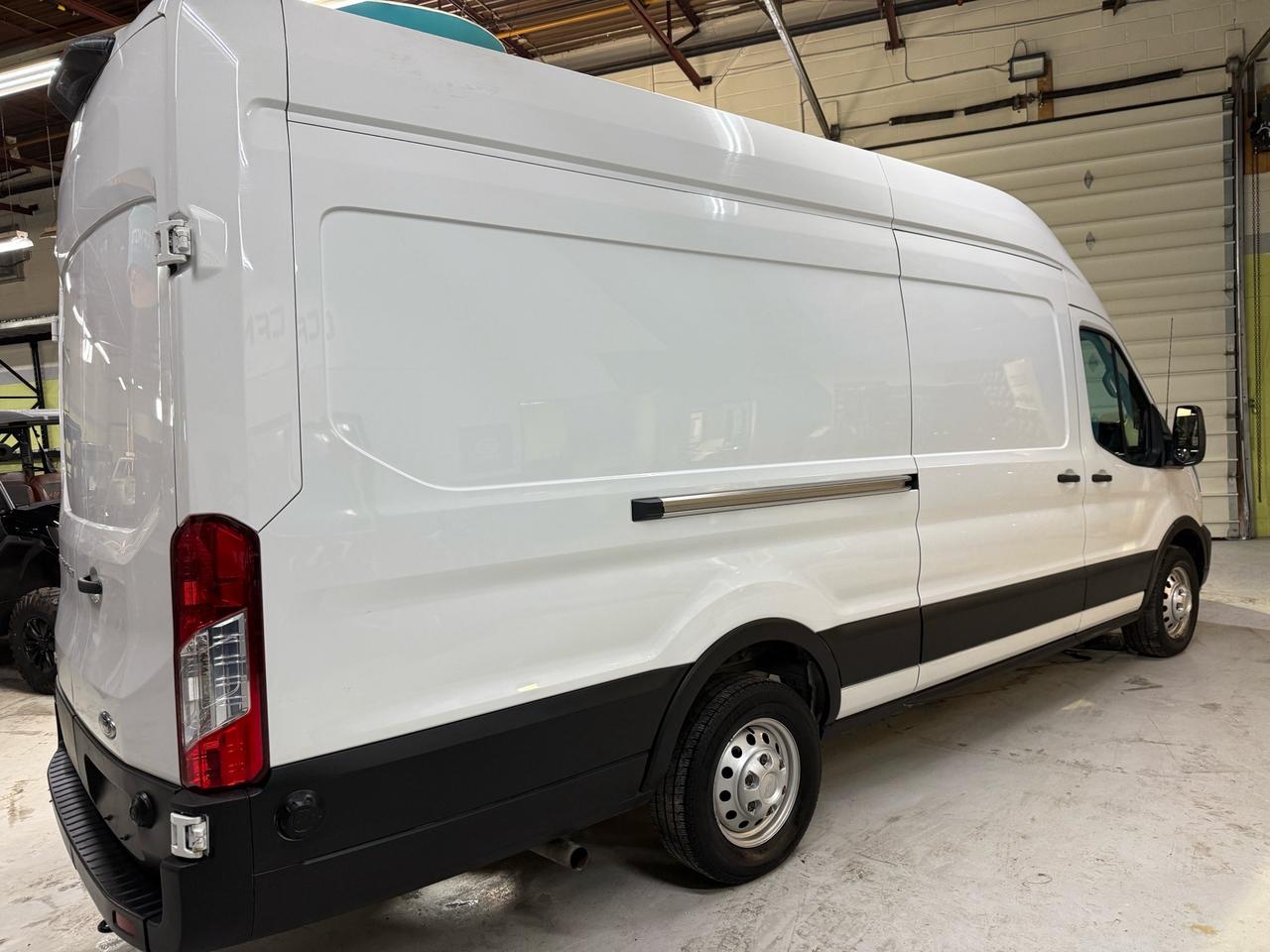 2024 Ford Transit Cargo Van AWD   T-250 148 EL   EXTRA LONG   CAMERA   HIGH RO Photo