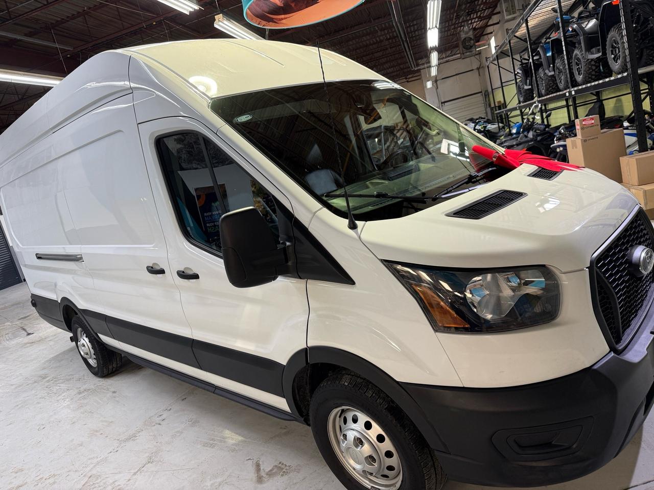 2024 Ford Transit Cargo Van AWD   T-250 148 EL   EXTRA LONG   CAMERA   HIGH RO Photo