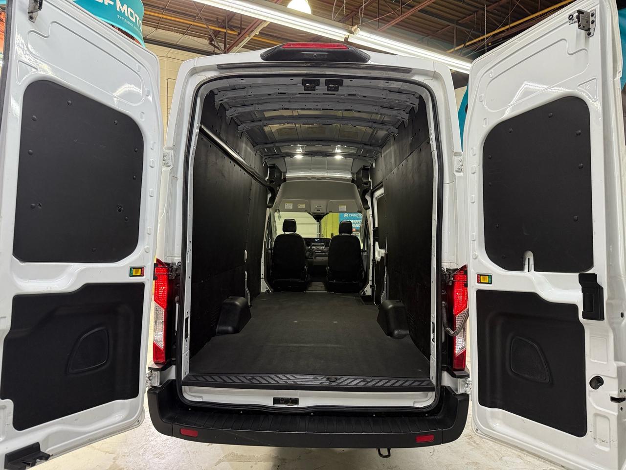 2024 Ford Transit Cargo Van AWD   T-250 148 EL   EXTRA LONG   CAMERA   HIGH RO Photo