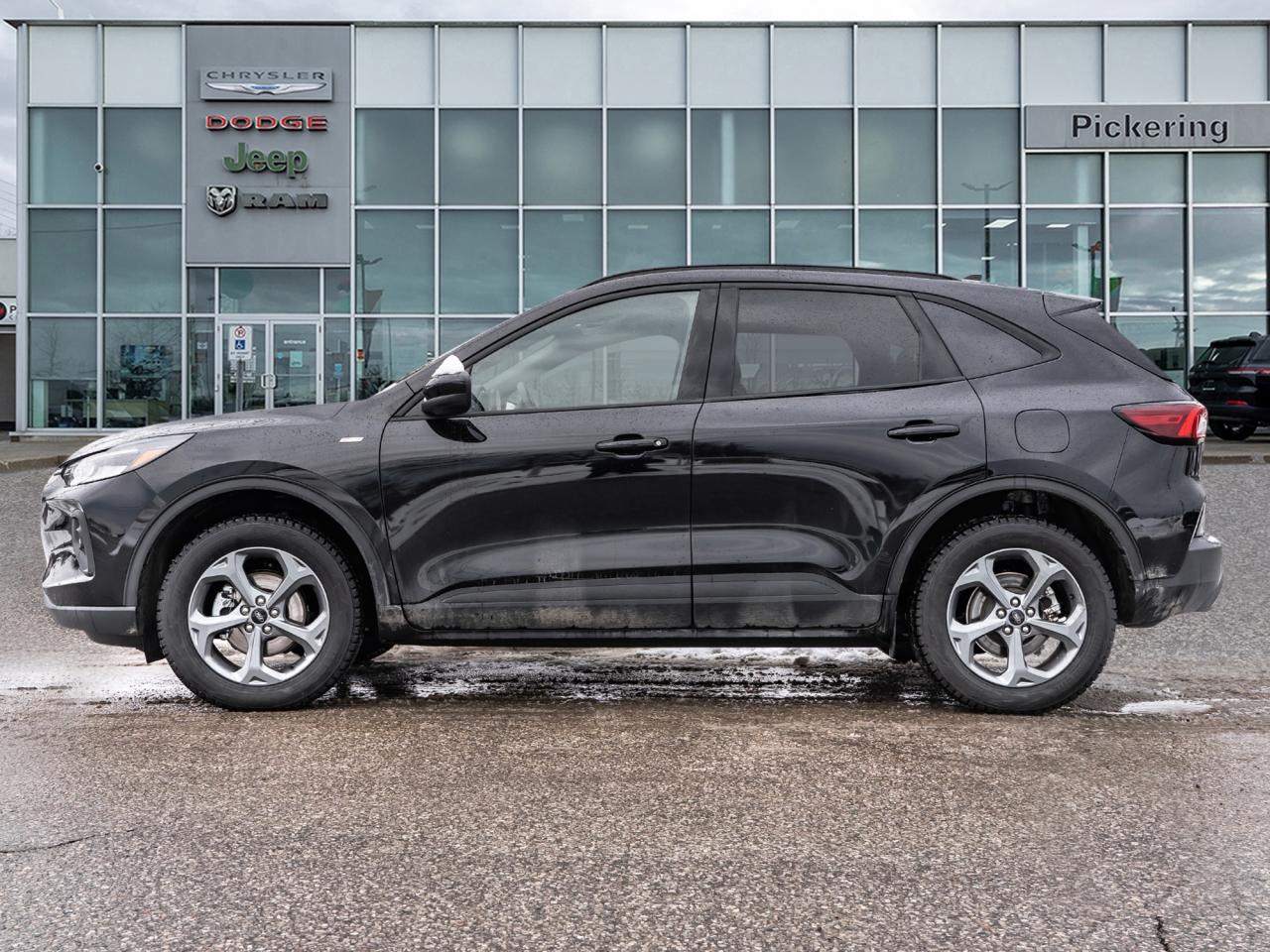 2025 Ford Escape ST-Line Select AWD Photo