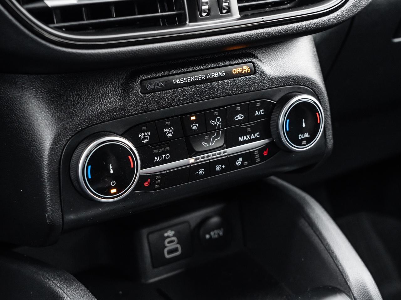 2025 Ford Escape ST-Line Select AWD Photo