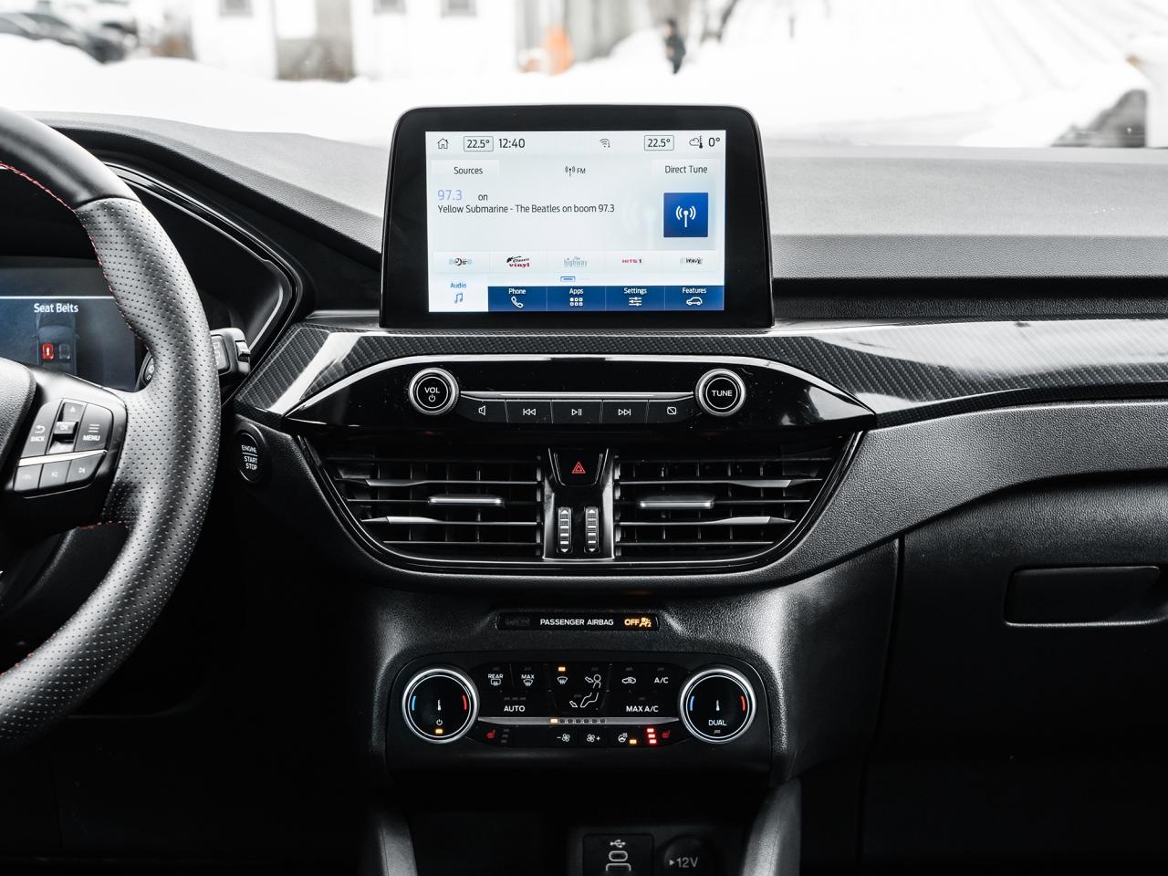 2025 Ford Escape ST-Line Select AWD Photo