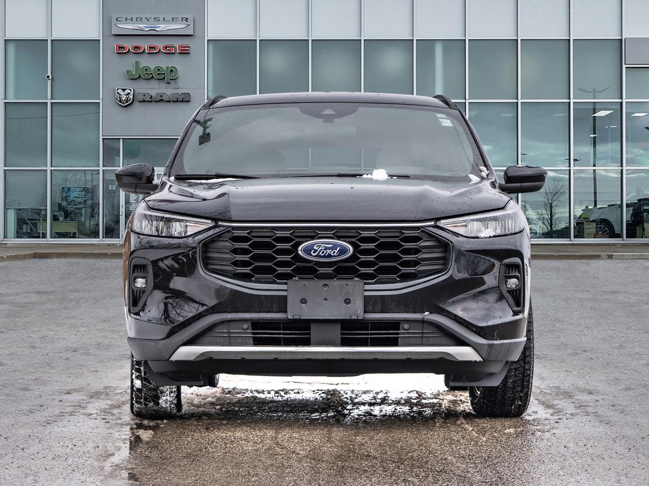 2025 Ford Escape ST-Line Select AWD Photo