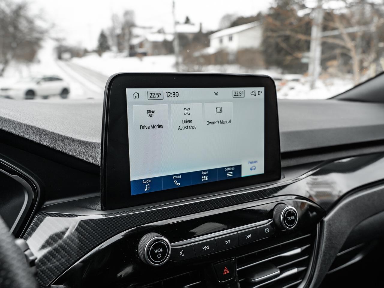2025 Ford Escape ST-Line Select AWD Photo