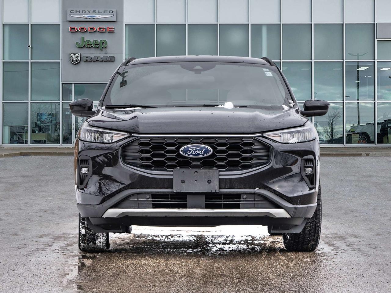 2025 Ford Escape ST-Line Select AWD Photo5