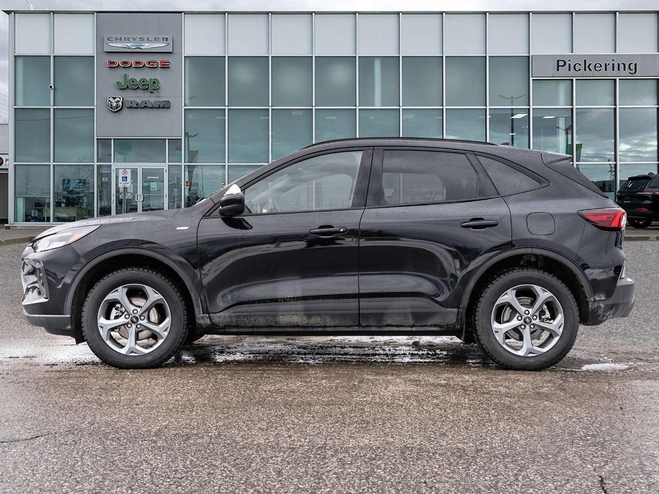 2025 Ford Escape ST-Line Select AWD Photo
