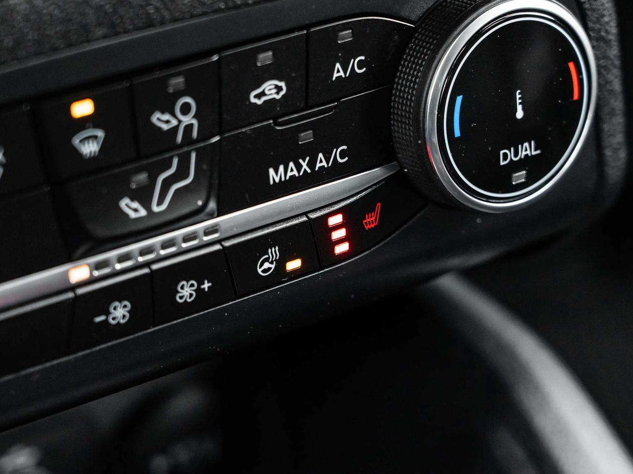 2025 Ford Escape ST-Line Select AWD Photo