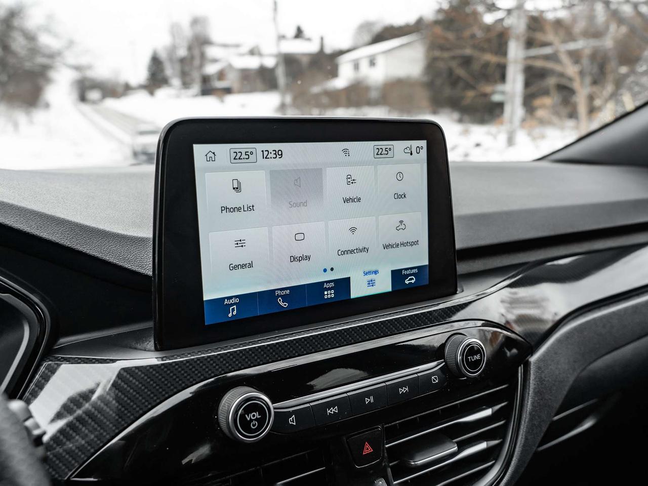 2025 Ford Escape ST-Line Select AWD Photo