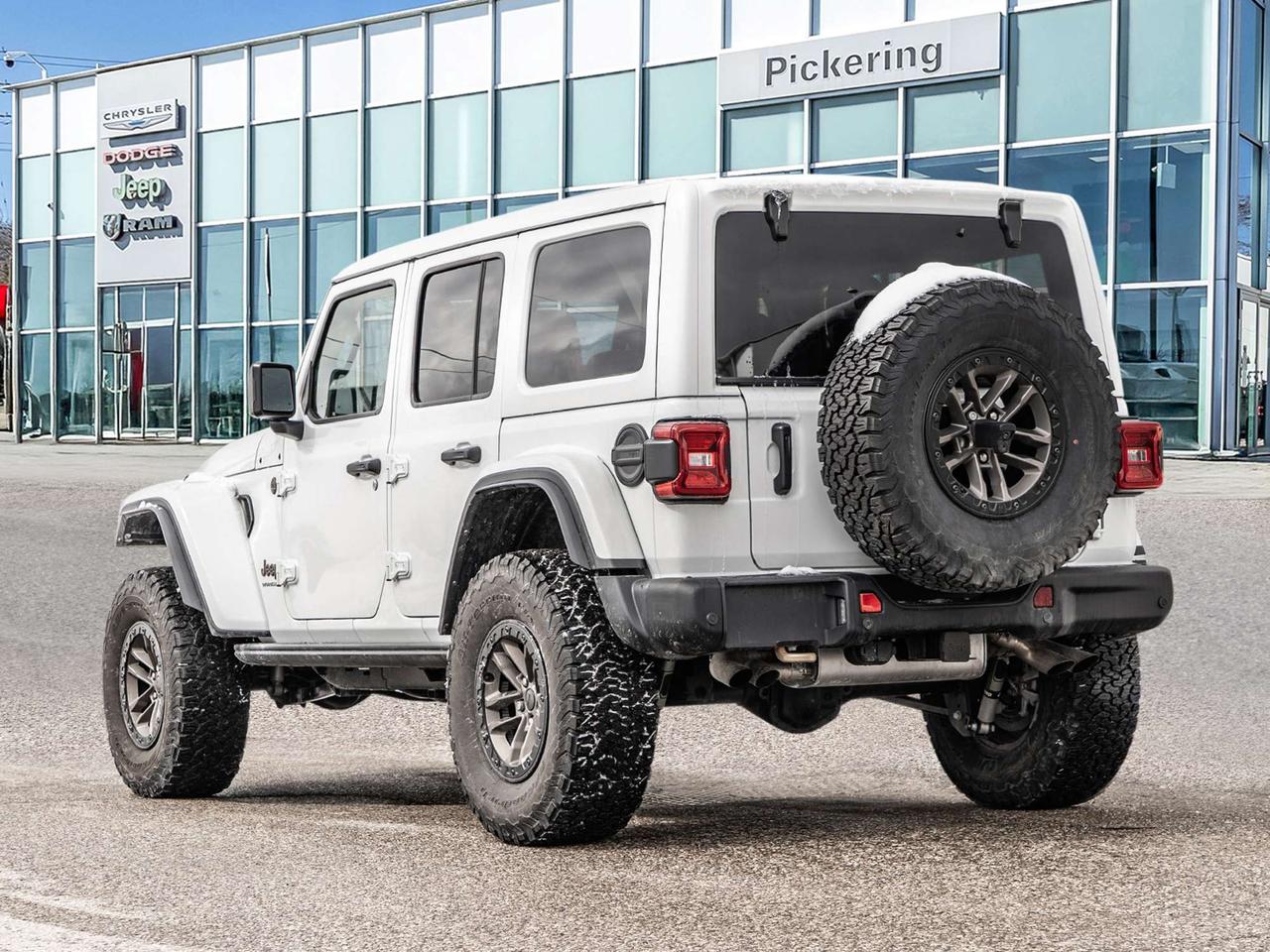 2024 Jeep Wrangler Rubicon 392 Final Edition 4 Door 4x4  ONE OWNER Photo4