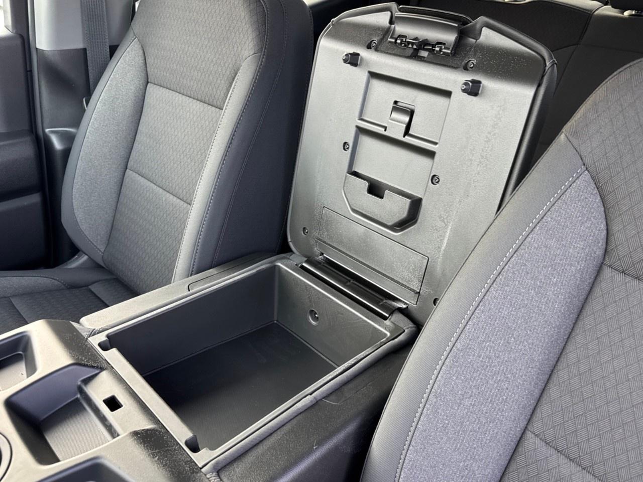 2026 GMC Sierra 1500 Crew Cab Short Box 4-Wheel Drive Pro Photo