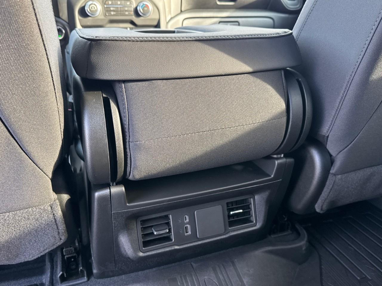 2026 GMC Sierra 1500 Crew Cab Short Box 4-Wheel Drive Pro Photo