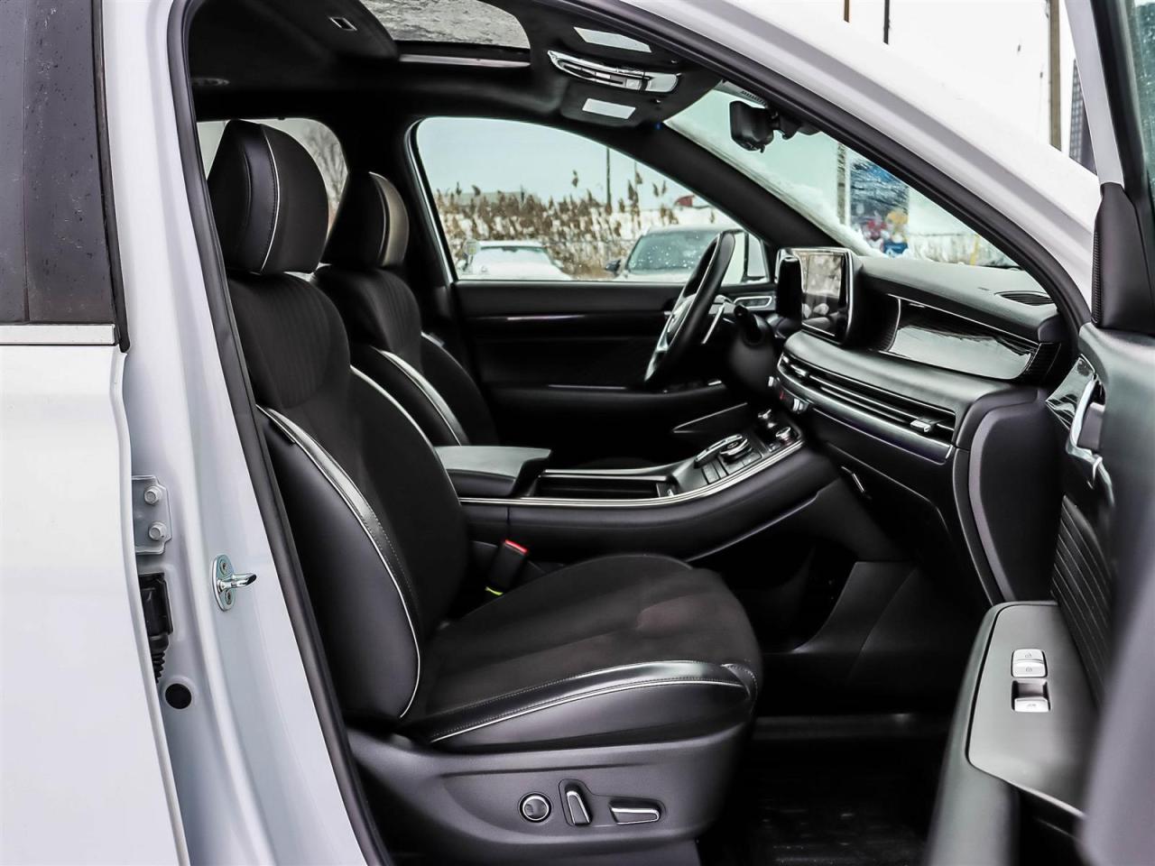 2025 Hyundai PALISADE Ultimate Calligraphy Night Photo