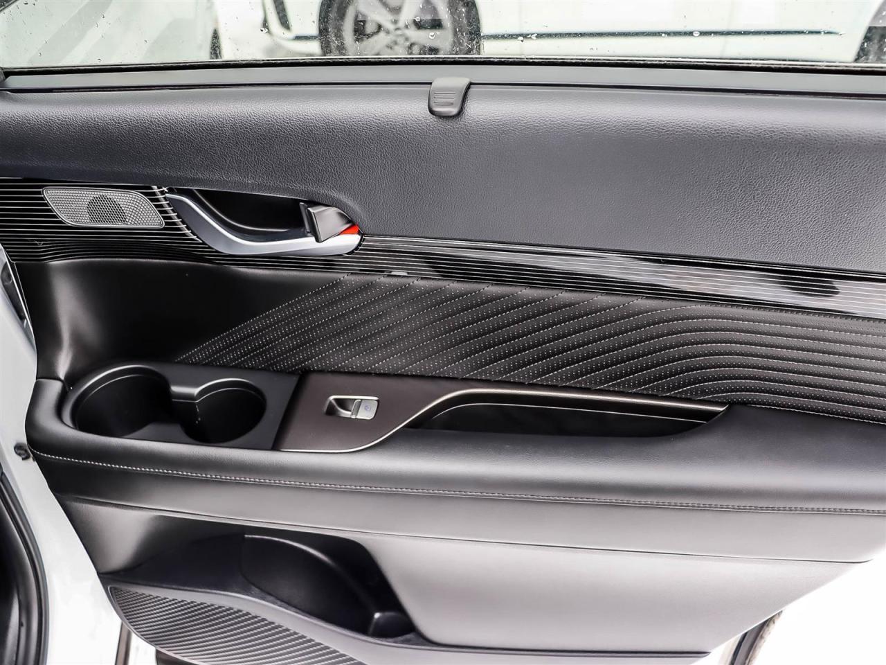 2025 Hyundai PALISADE Ultimate Calligraphy Night Photo