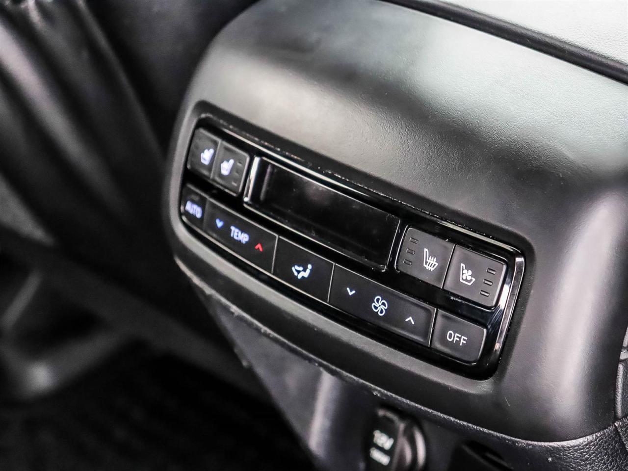 2025 Hyundai PALISADE Ultimate Calligraphy Night Photo