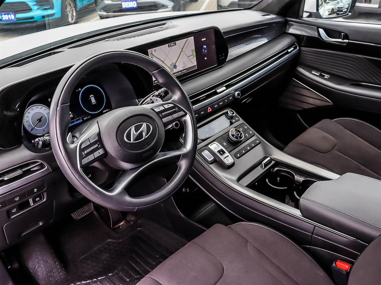 2025 Hyundai PALISADE Ultimate Calligraphy Night Photo