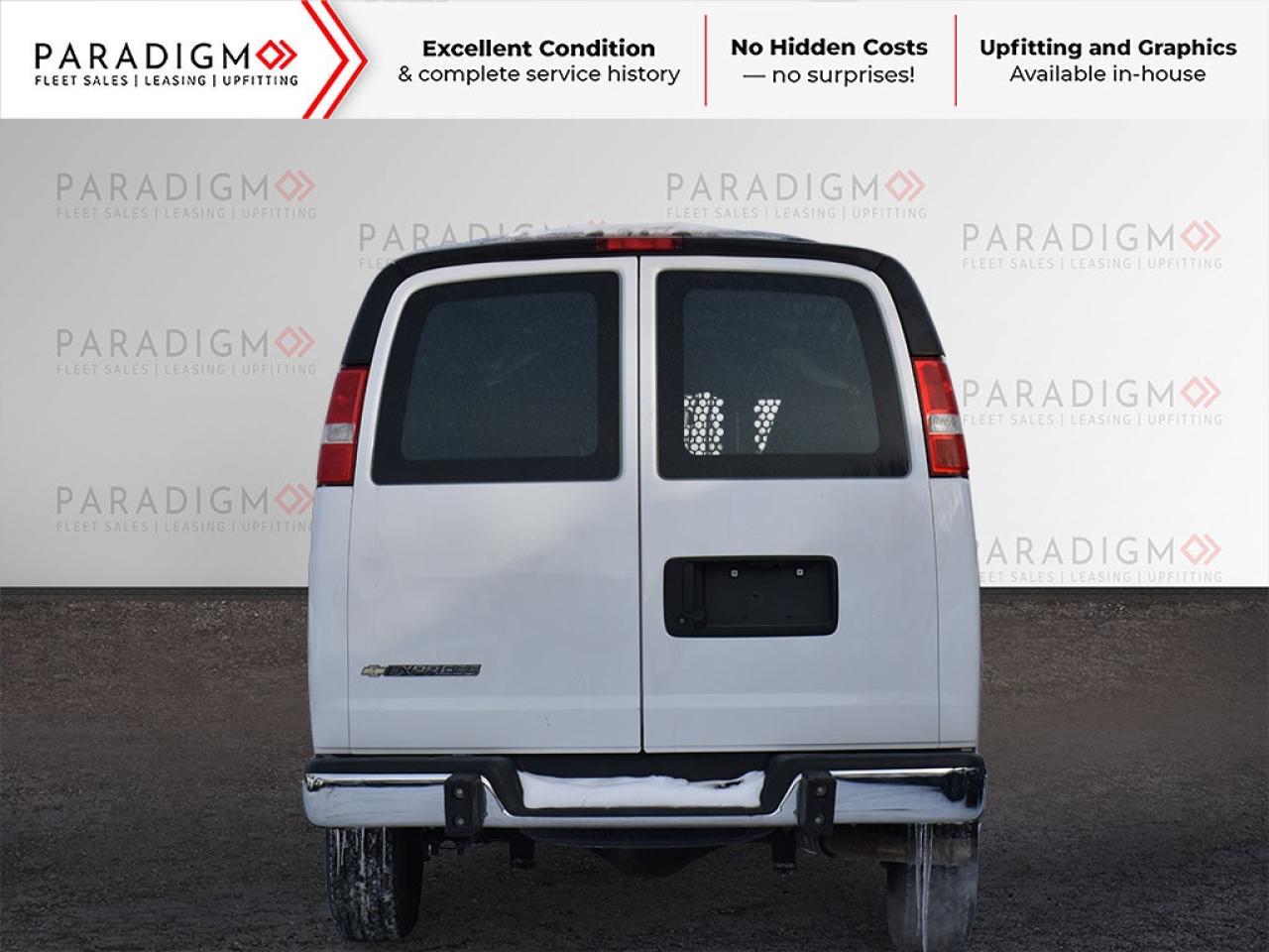 2024 Chevrolet Express 135"wb Low roof Photo