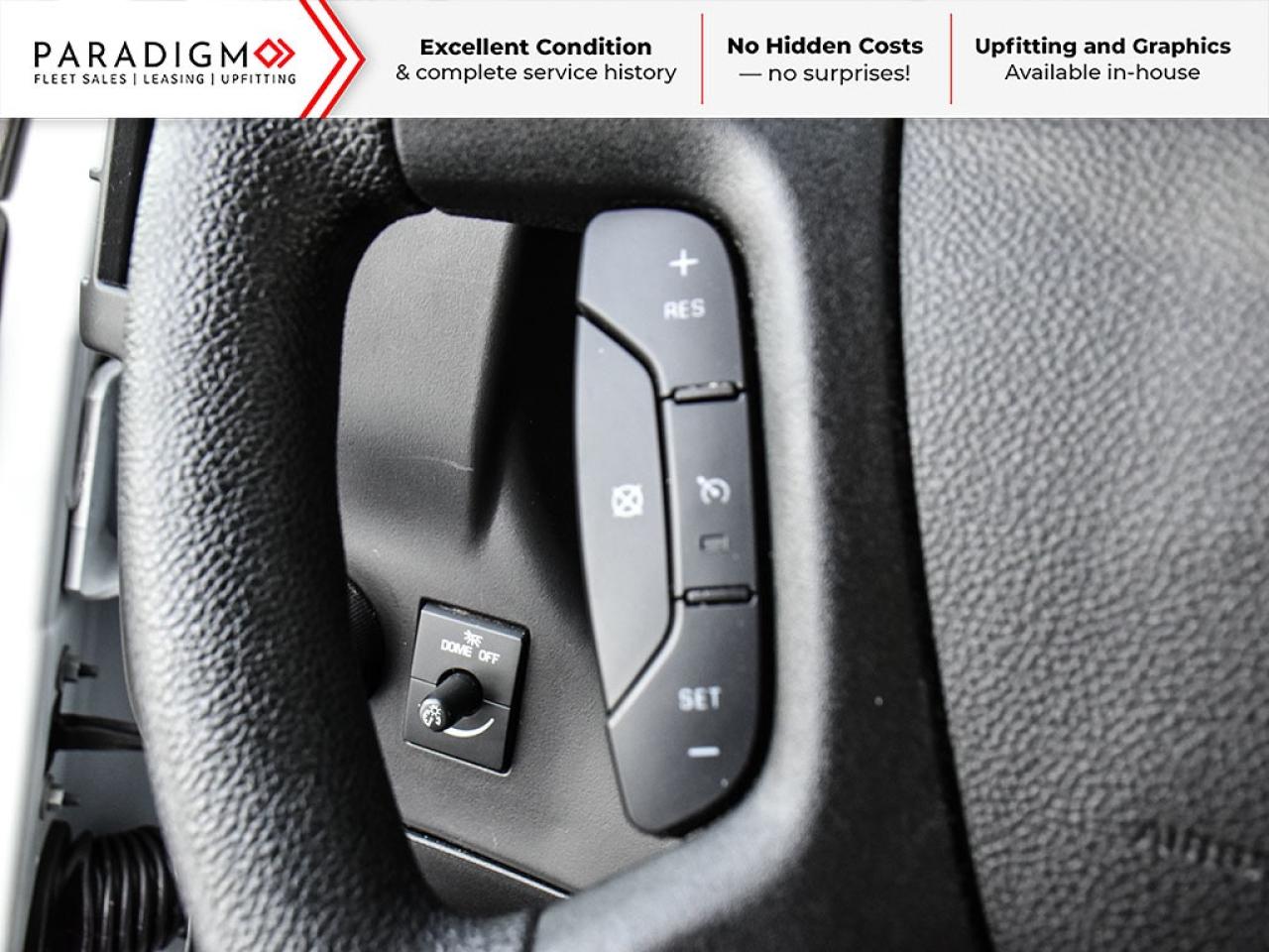 2024 Chevrolet Express 135"wb Low roof Photo