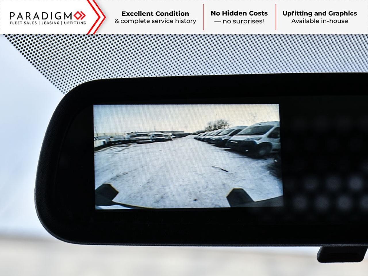 2024 Chevrolet Express 135"wb Low roof Photo