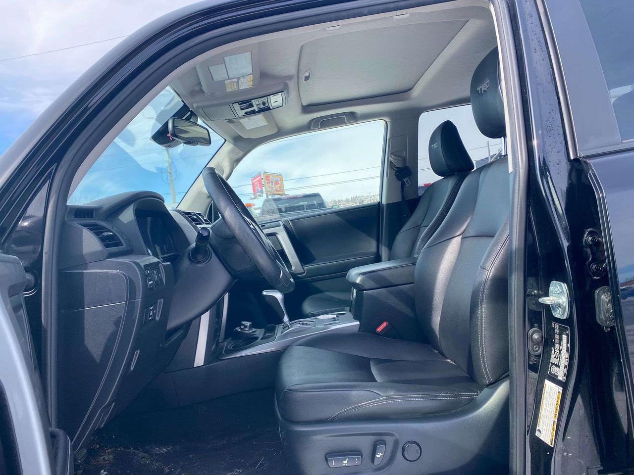 2022 Toyota 4Runner 4x4 ~Heated Leather ~Sunroof ~Bluetooth ~Camera Photo