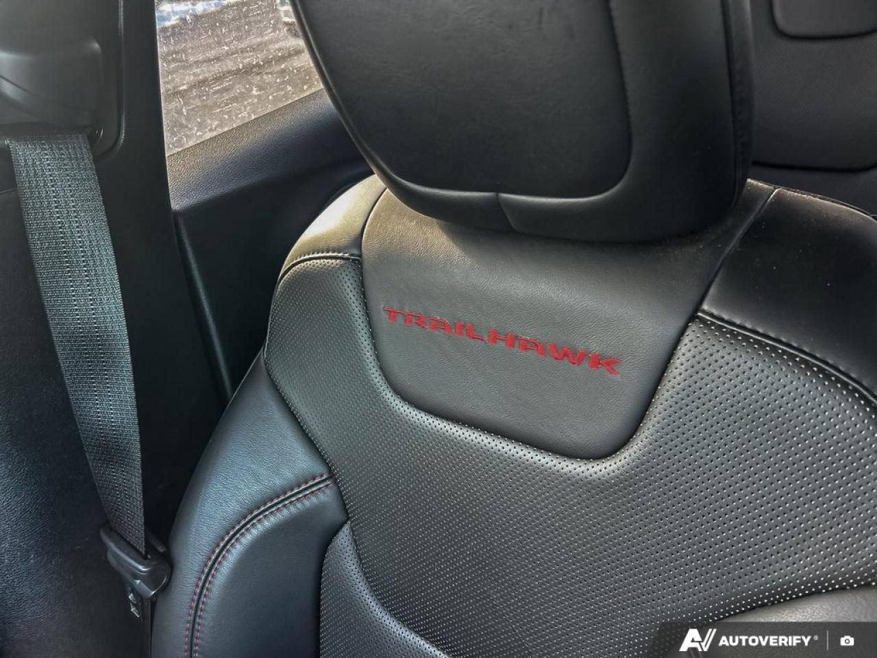 2019 Jeep Cherokee Trailhawk 4dr 4x4 Photo