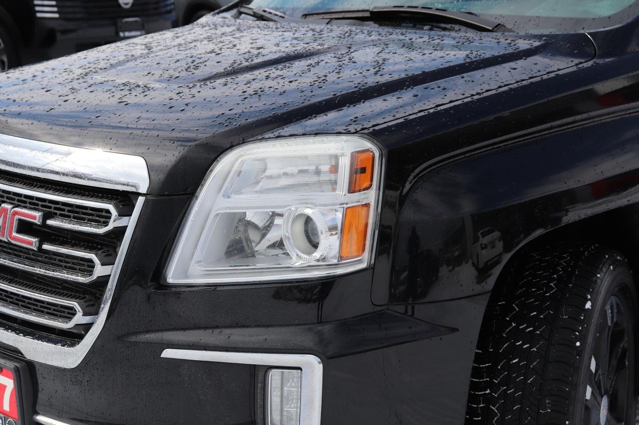 2017 GMC Terrain SLT SUNROOF LEATHER BLIND SPOT HTD SEAT REMOTE STR Photo