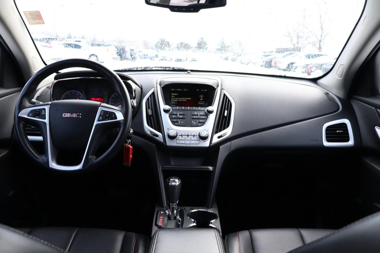 2017 GMC Terrain SLT SUNROOF LEATHER BLIND SPOT HTD SEAT REMOTE STR Photo