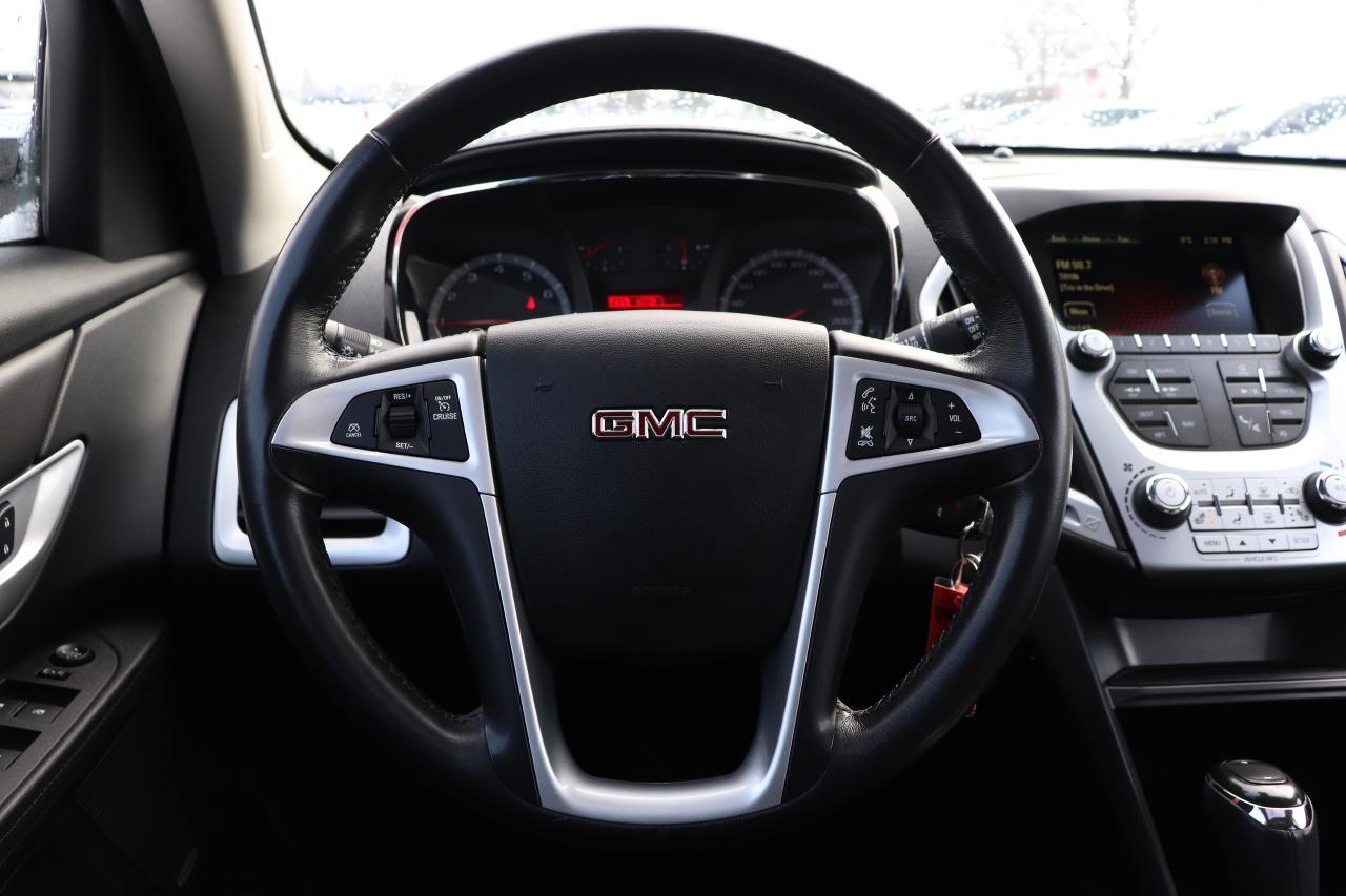 2017 GMC Terrain SLT SUNROOF LEATHER BLIND SPOT HTD SEAT REMOTE STR Photo