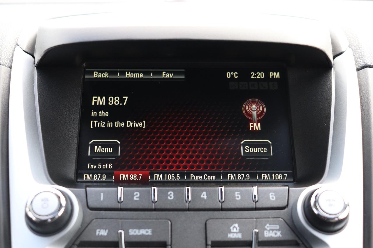 2017 GMC Terrain SLT SUNROOF LEATHER BLIND SPOT HTD SEAT REMOTE STR Photo