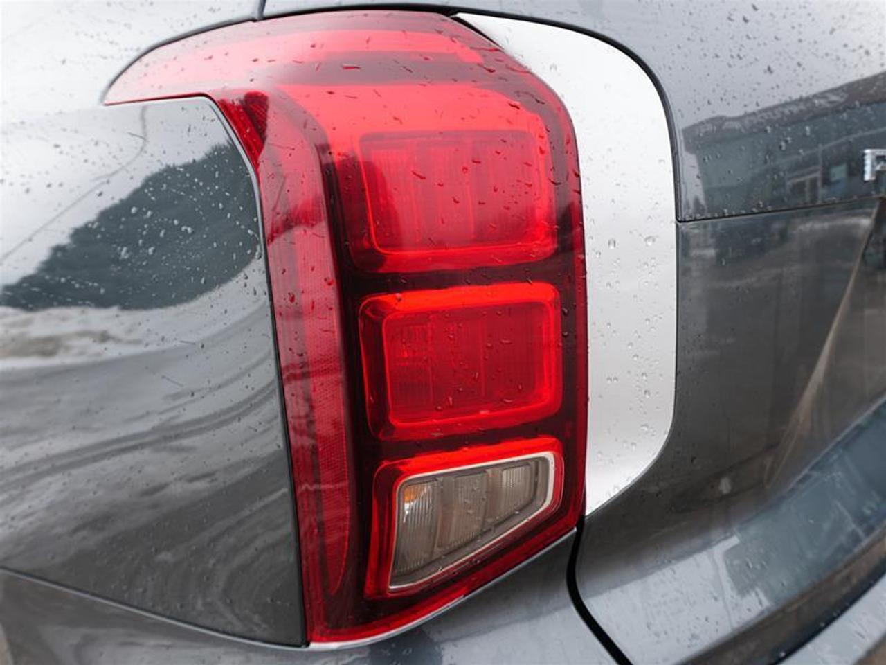 2023 Hyundai PALISADE AWD Urban 7P Photo