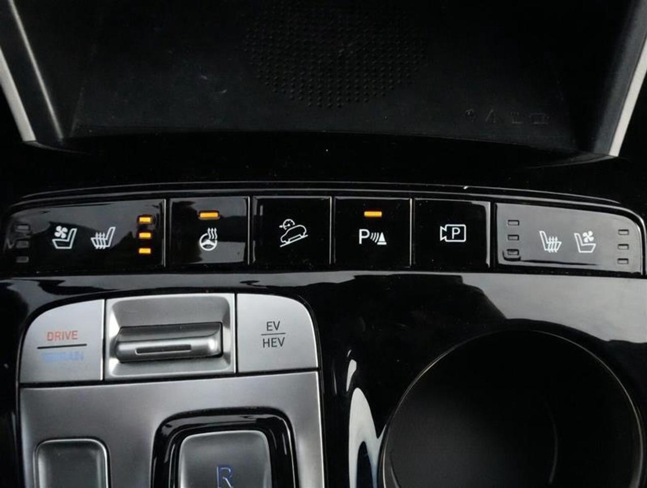 2024 Hyundai Tucson Plug-In Hybrid Ultimate AWD Photo