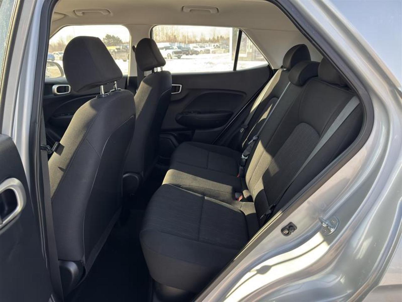 2021 Hyundai Venue FWD Essential IVT Photo