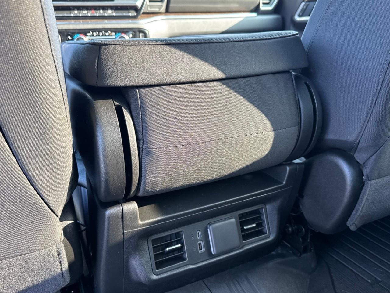 2026 GMC SIERRA 2500HD Crew Cab Standard Box 4-Wheel Drive SLE Photo