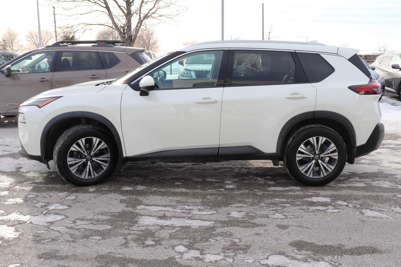 2021 Nissan Rogue SV PREMIUM PACKAGE 1 OWNER NO ACCIDENTS Photo