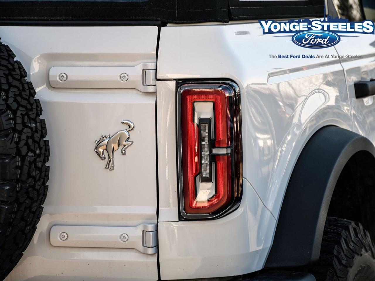 2023 Ford Bronco 2.7L BADLANDS HIGH PKG SOFT TOP Photo