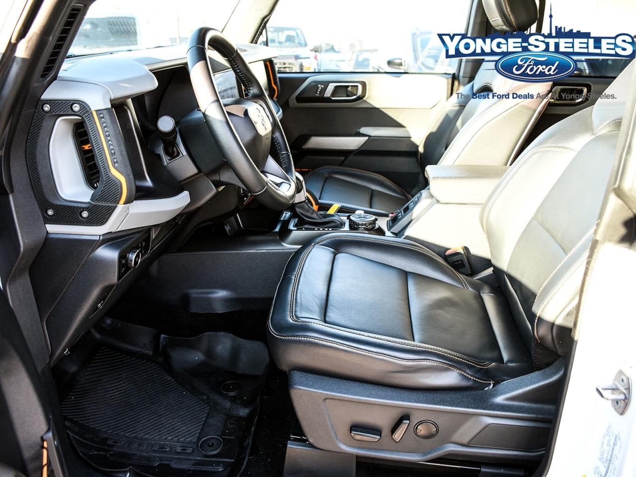 2023 Ford Bronco 2.7L BADLANDS HIGH PKG SOFT TOP Photo