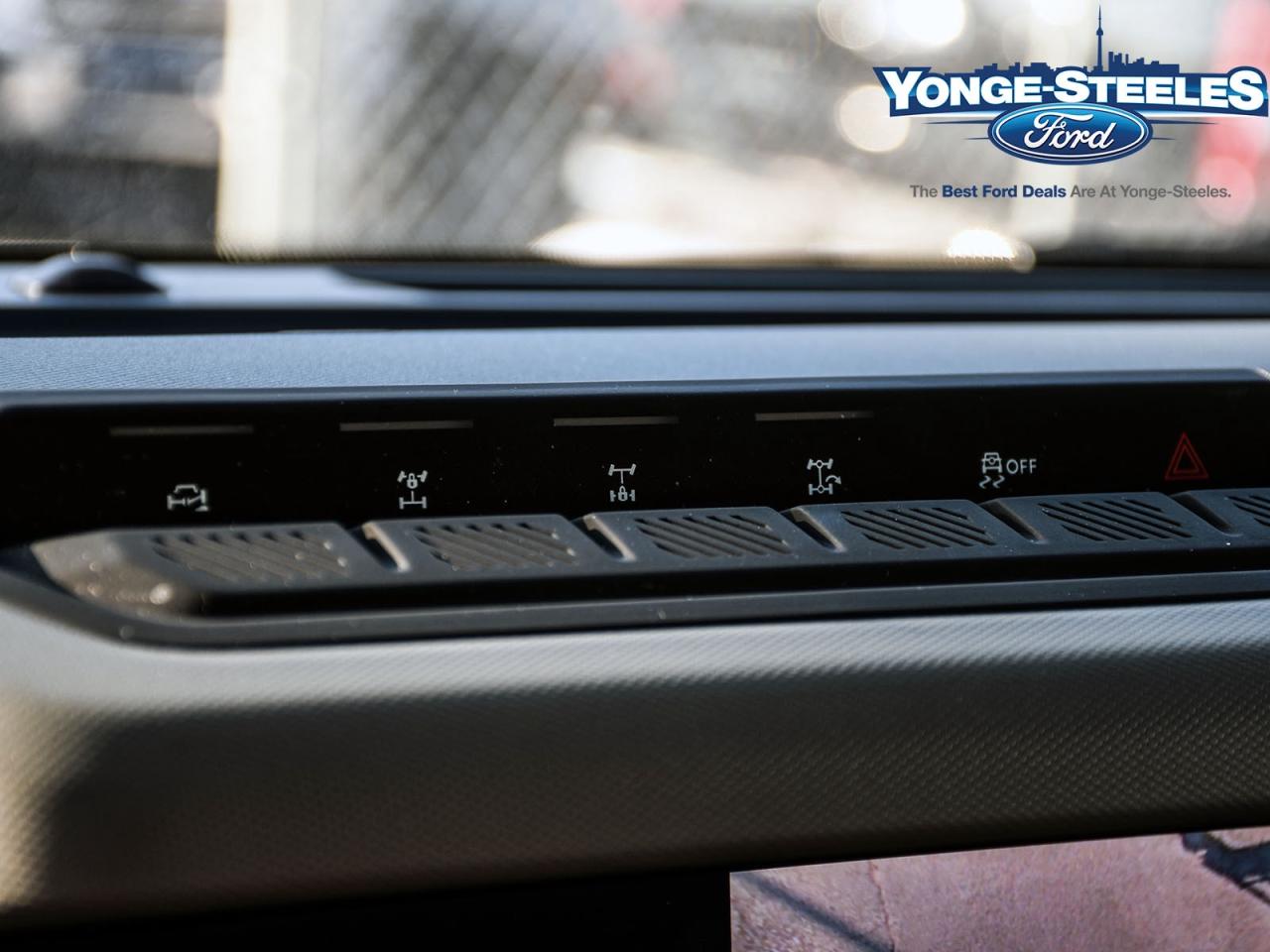 2023 Ford Bronco 2.7L BADLANDS HIGH PKG SOFT TOP Photo