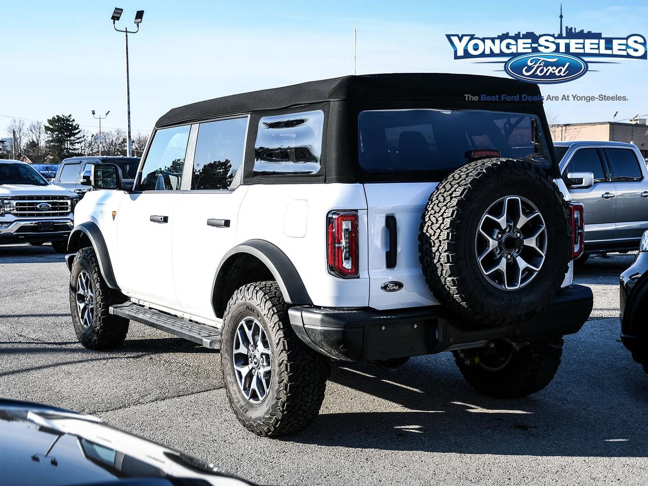 2023 Ford Bronco BADLANDS 4 DOOR ADVANCED 4X4 Photo