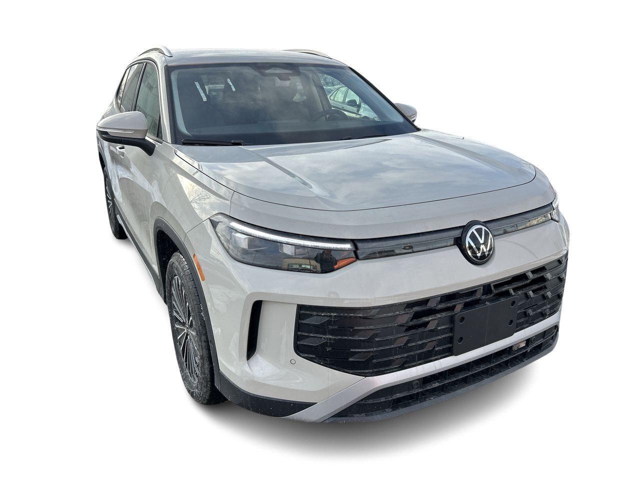 2026 Volkswagen Tiguan Comfortline 4MOTION Adaptive Cruise Control  Lane Photo