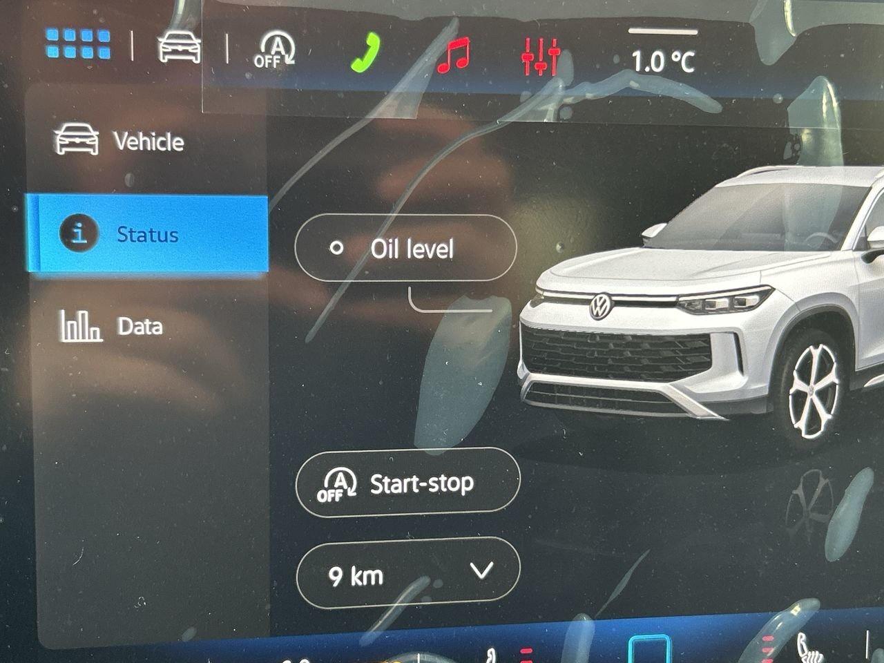 2026 Volkswagen Tiguan Comfortline 4MOTION Adaptive Cruise Control  Lane Photo