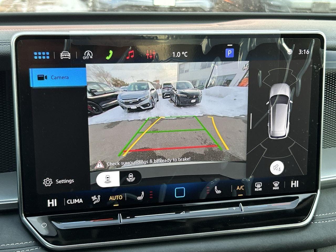 2026 Volkswagen Tiguan Comfortline 4MOTION Adaptive Cruise Control  Lane Photo