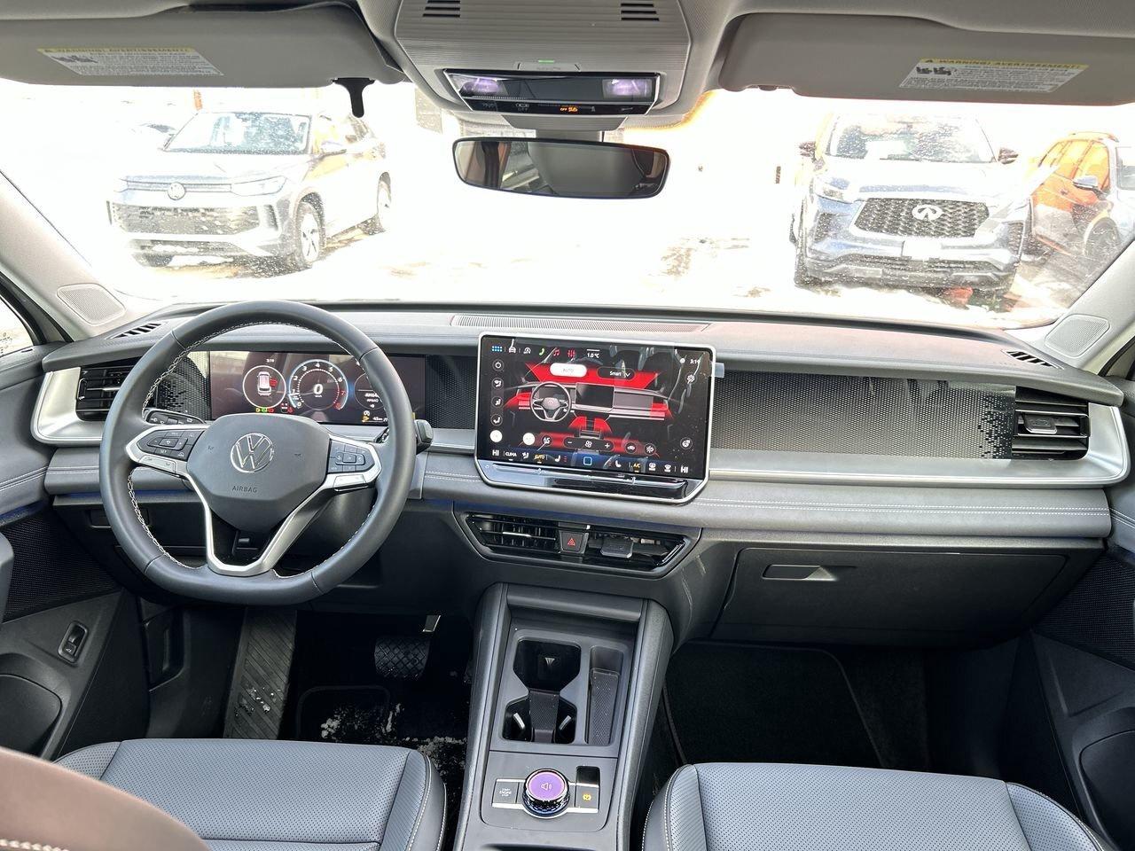 2026 Volkswagen Tiguan Comfortline 4MOTION Adaptive Cruise Control  Lane Photo