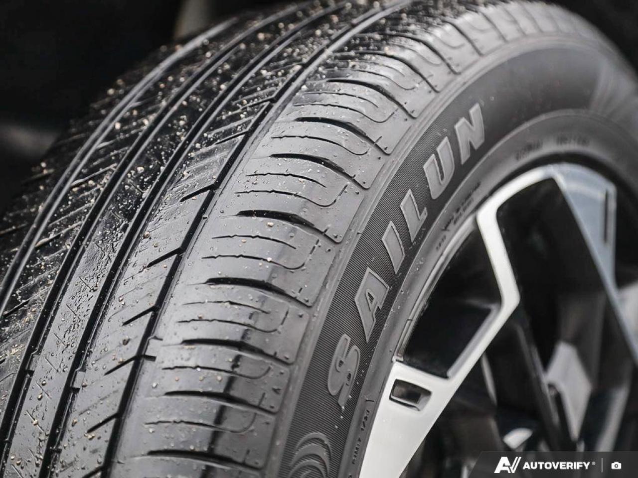 2023 Kia Sportage EX AWD   Apple CarPlay   Blind Spot Monitoring   H Photo