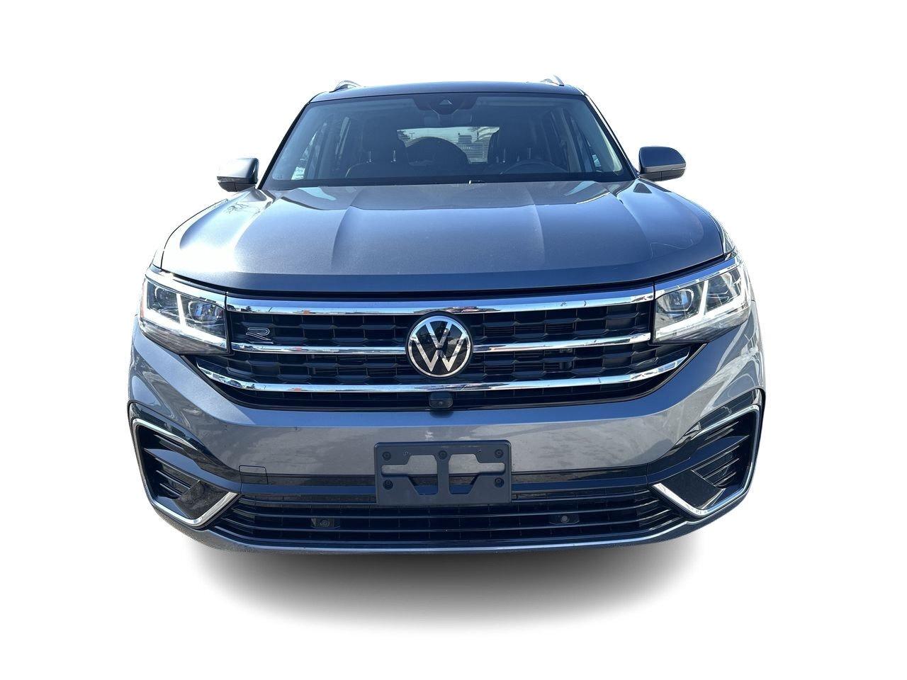 2023 Volkswagen Atlas Execline 3.6L 8sp at w/Tip 4MOTION Sunroof  Alloy Photo