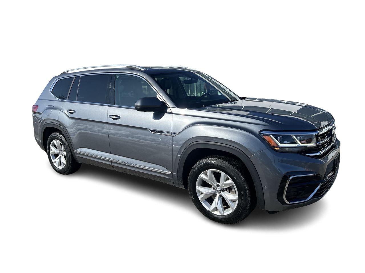 2023 Volkswagen Atlas Execline 3.6L 8sp at w/Tip 4MOTION Sunroof  Alloy Photo