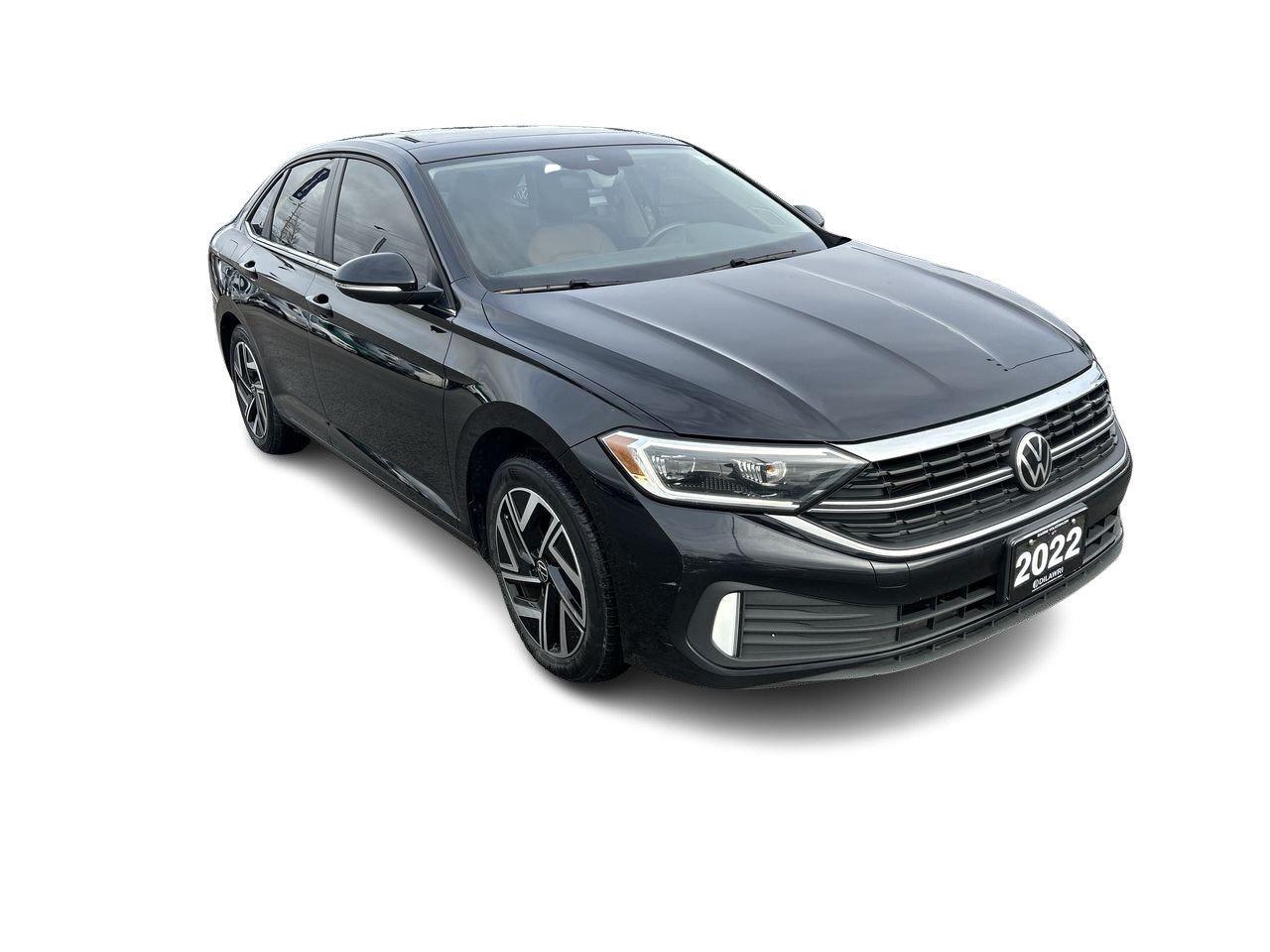 2022 Volkswagen Jetta Highline 1.5 T 8Sp at w/Tip Leather Seats  Alloy W Photo