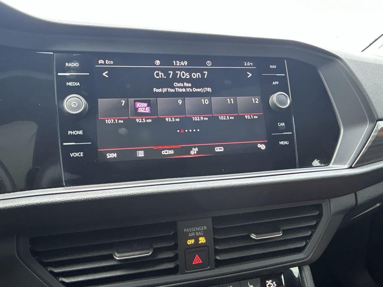 2022 Volkswagen Jetta Highline 1.5 T 8Sp at w/Tip Leather Seats  Alloy W Photo