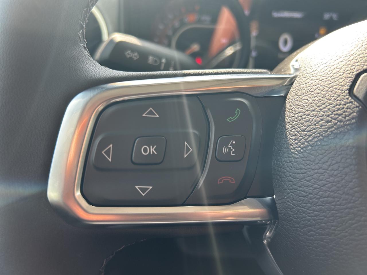 2025 Jeep Wrangler 4-Door Sahara Photo