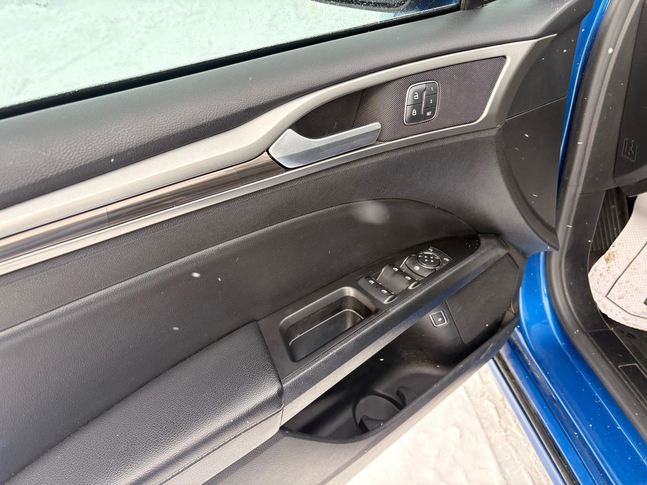 2018 Ford Fusion Energi SE FWD, Plug-in Hybrid Photo